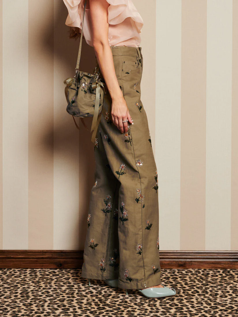 <b>DREAM</b> Chateau Flower Embellished Jeans - Image 2