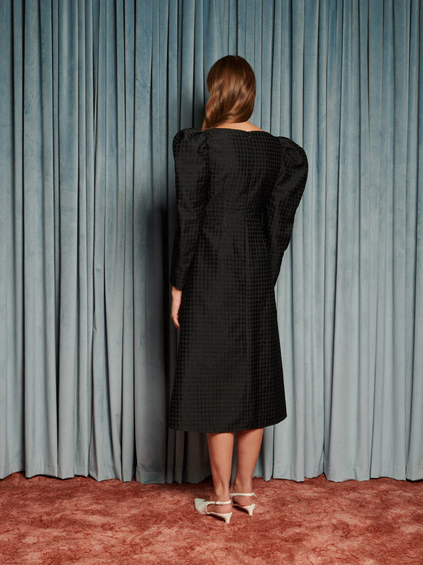 Cinematic Jacquard Midi Dress - Image 3