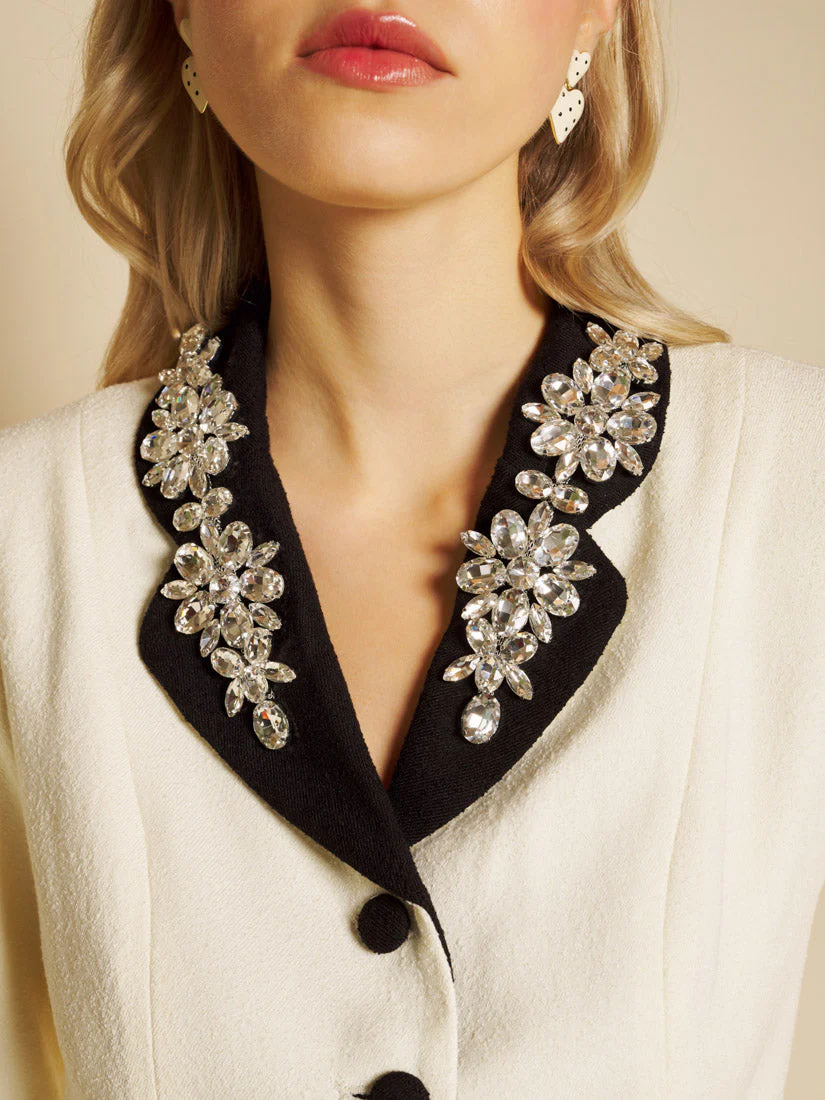 Hélène Boucle Fitted Blazer - Image 6