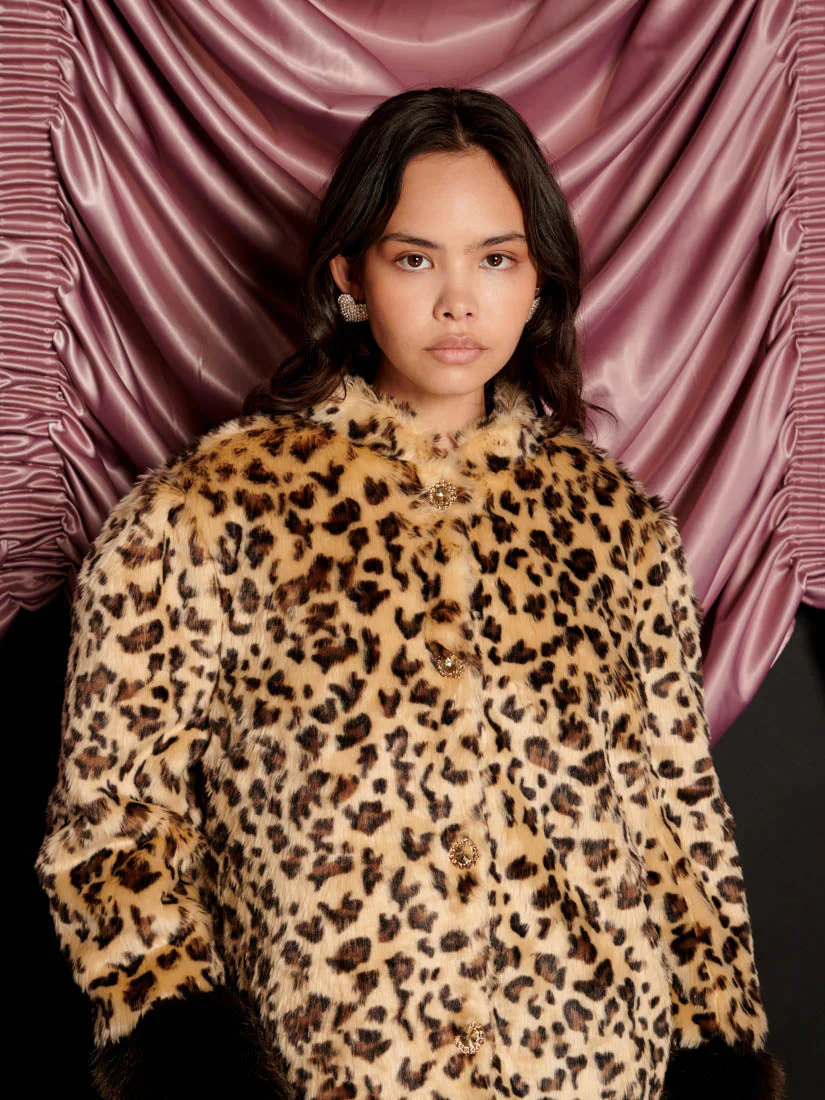 Malone Faux Fur Leopard Coat - Image 5
