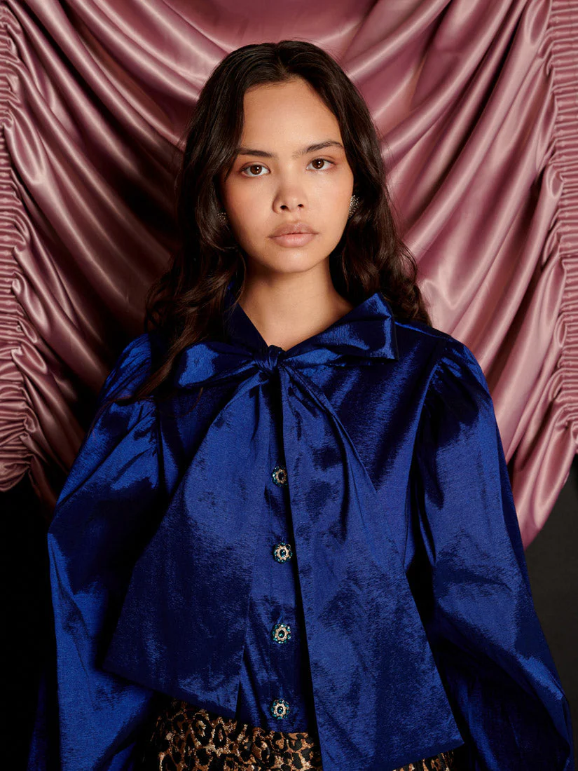 Marylin Taffeta Bow Blouse - Image 5