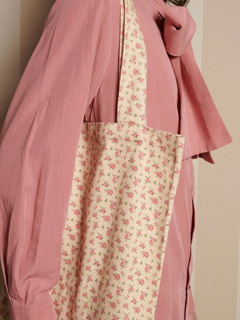 Naveen Ditsy Tote Bag - Image 2